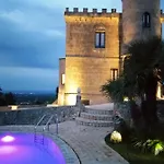 Rocca Giulia Nyaraló *