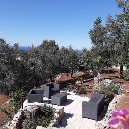 Rocca Giulia * 奥斯图尼