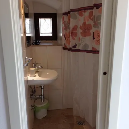 Rocca Giulia 오스투니