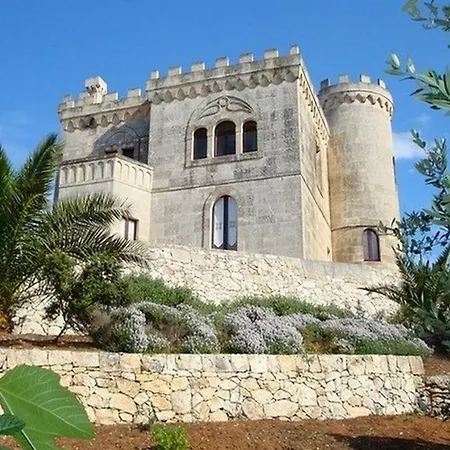 Rocca Giulia 度假居